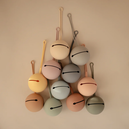 Mushie Sutteboks i Silikone - Blush